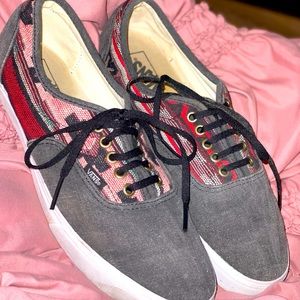 Vans Lo-Pro Women’s size 11!